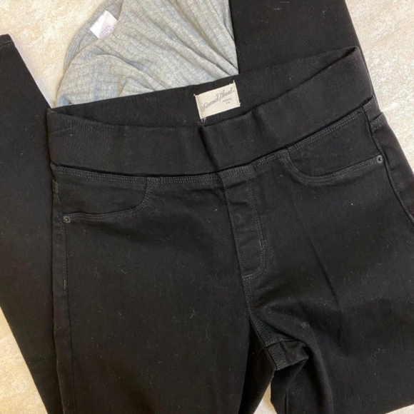 Universal Thread High Rise Jeggings - Picture 2 of 3